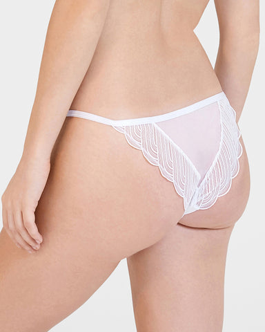 Lucinda Brief White