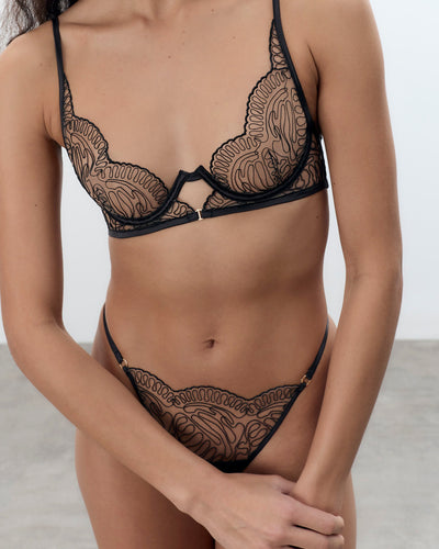 Leliana High Apex Longline Bra Black