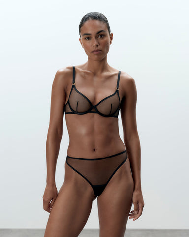 Naomi Black